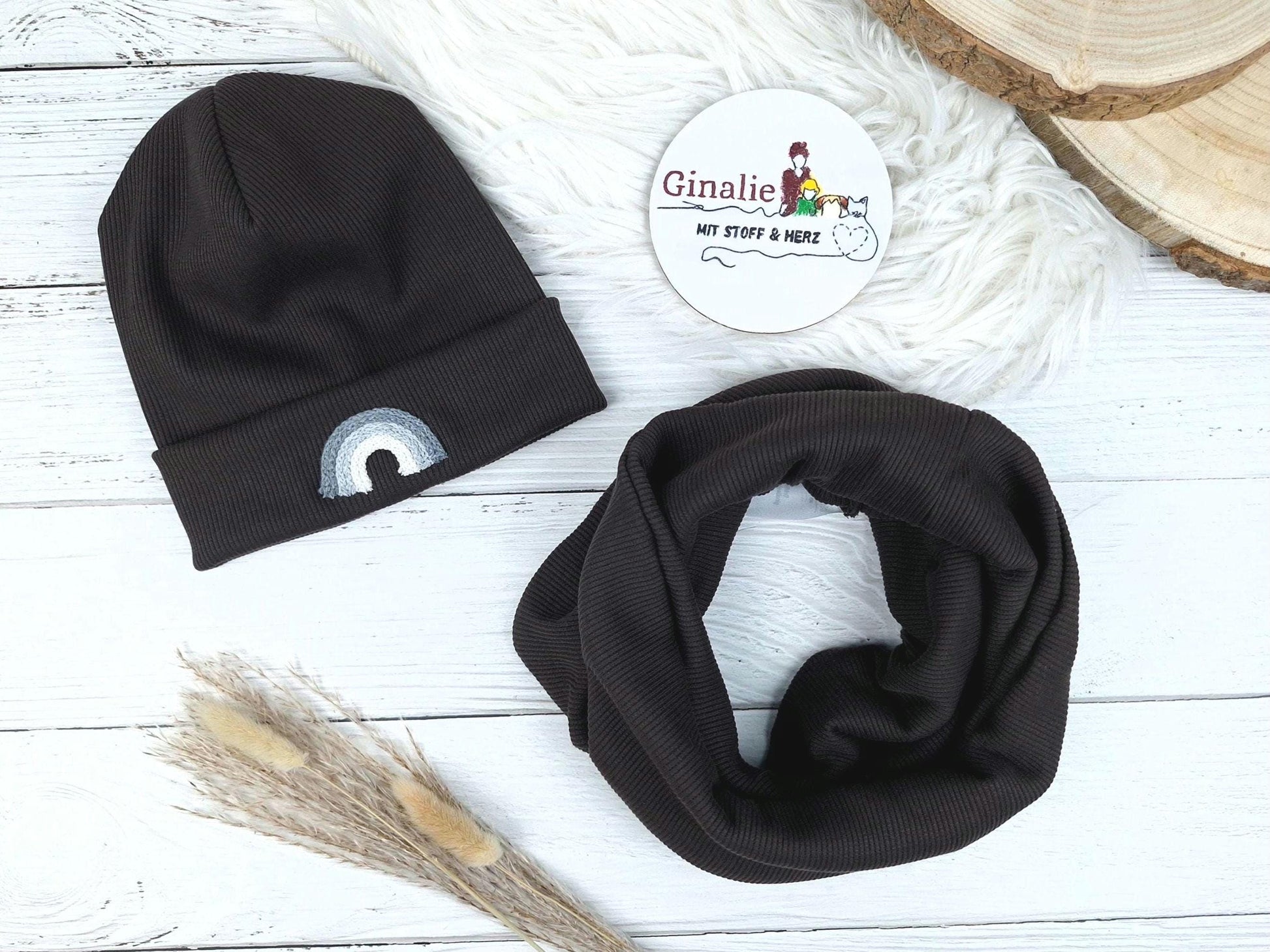 Beanie & Loop-Schal • Rainbow