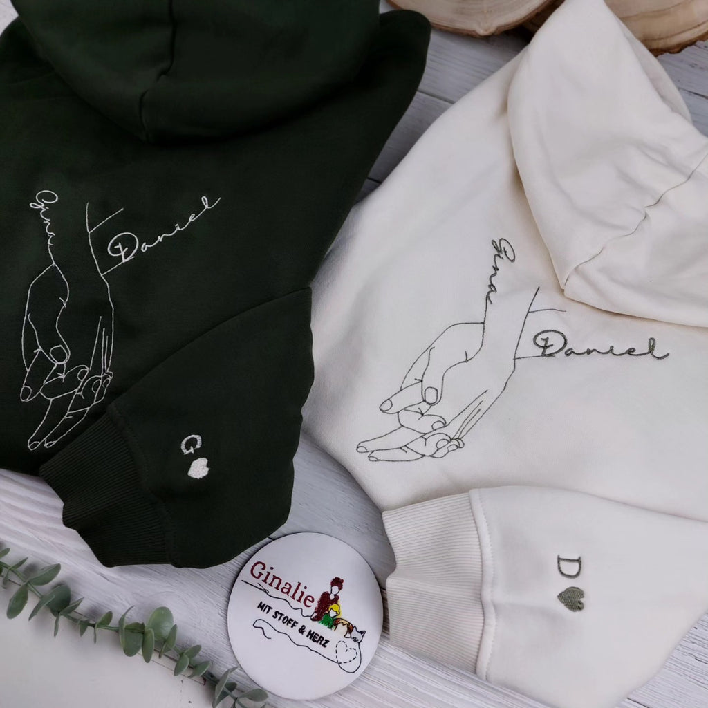 Partner Hoodie Set • Hand-in-Hand Stickerei mit Namen & Herz