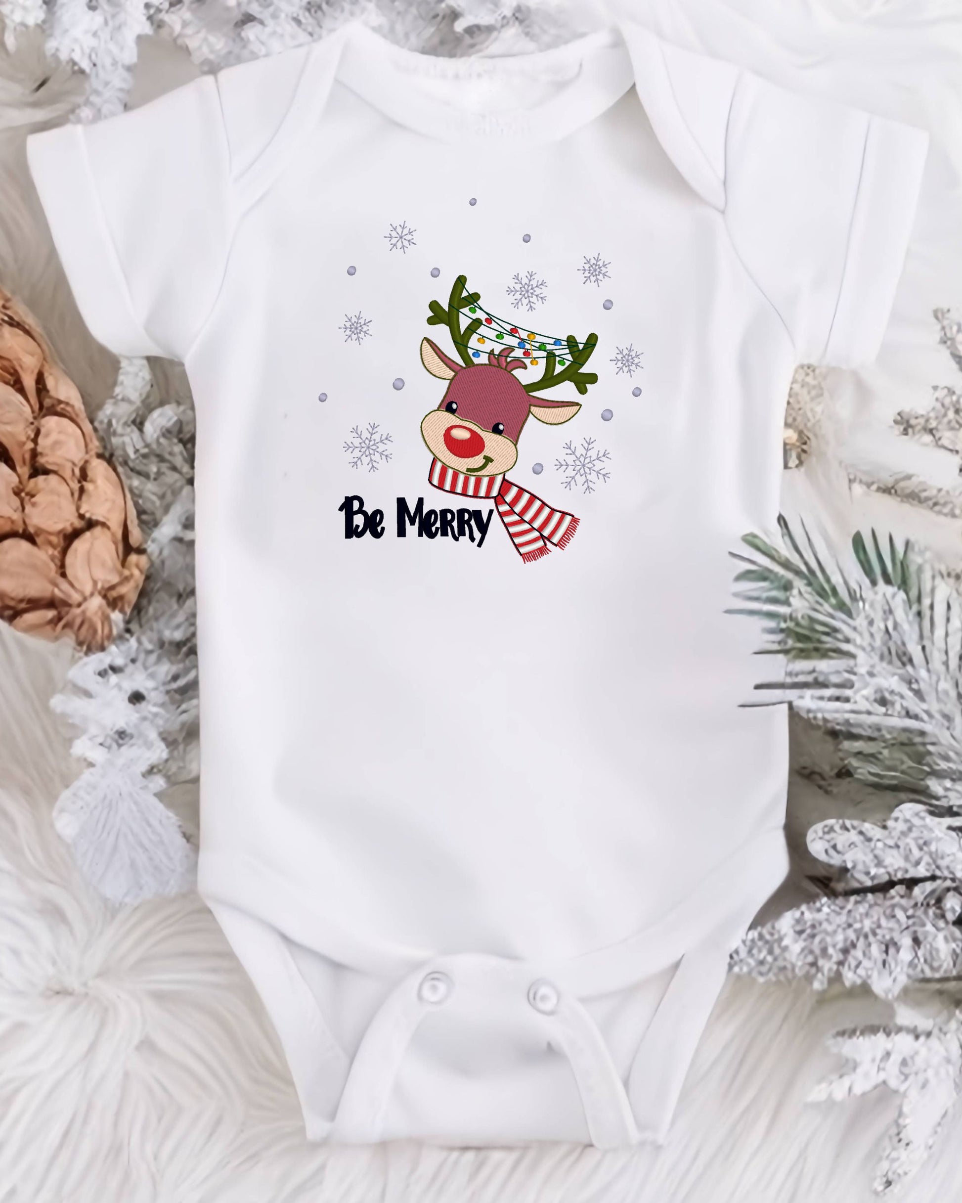 Babybody • Weihnachtsmotiv Rentier „Be Merry“