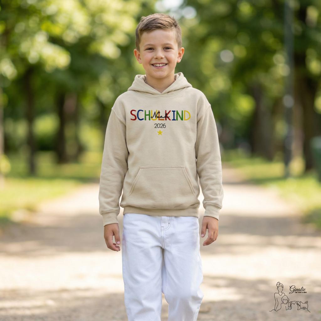 Schulkind Hoodie SCHOOL01 • bestickt & personalisiert mit Name • Einschulung