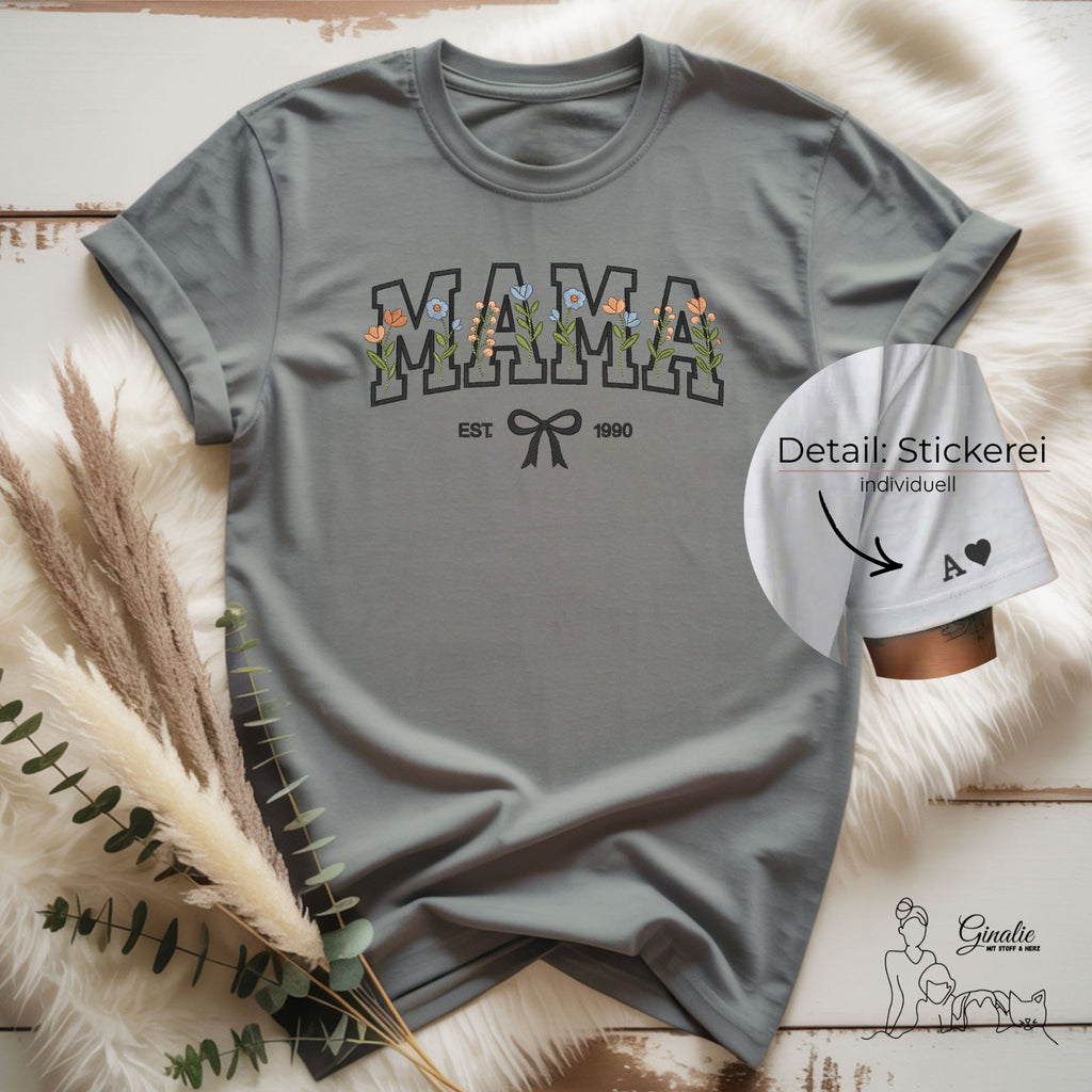 Mama T-Shirt • personalisiert mit Geburtsjahr & Ärmel-Initialen • florales Design