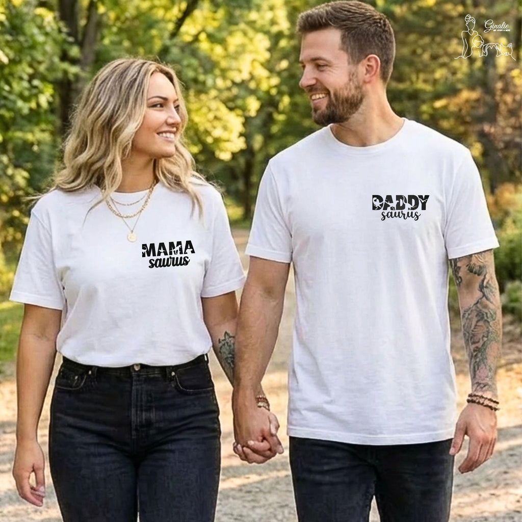 Mama Saurus & Daddy Saurus T-Shirt DINO01 • Partnerlook Shirt Eltern • Geschenk Mama Papa