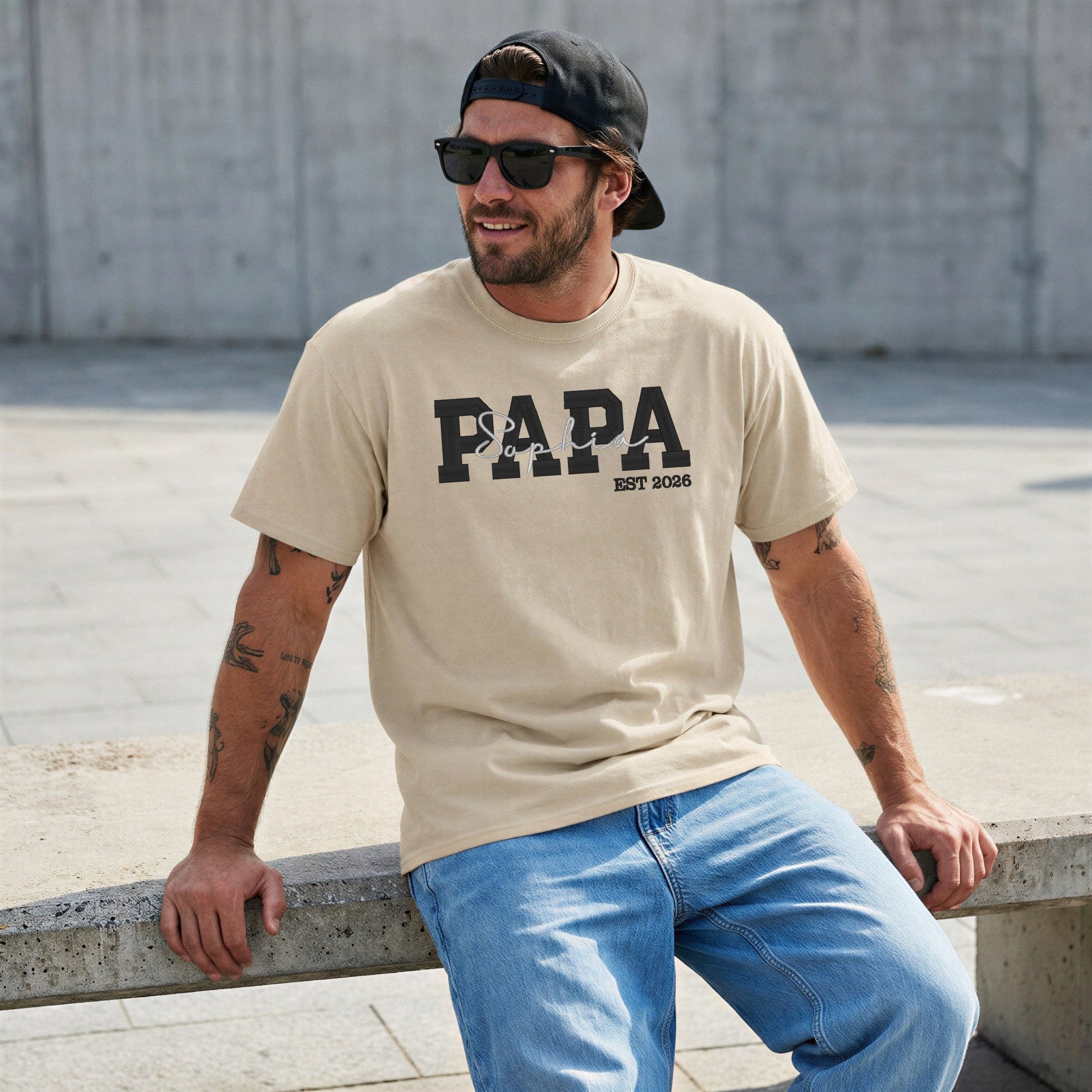 Mama & Papa T-Shirt personalisiert • Name & EST Jahr • bestickt