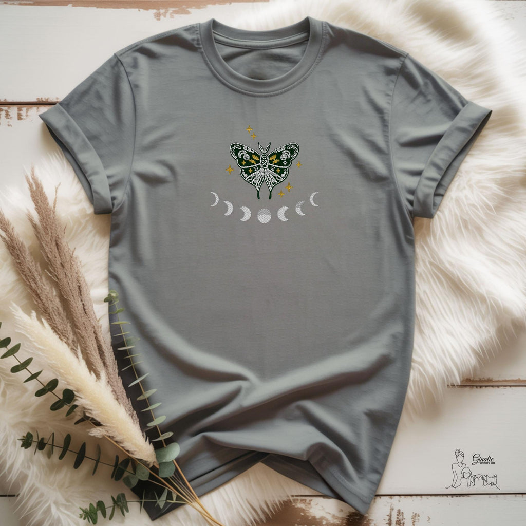 Boho Schmetterling Shirt SP01 • Mondphasen Design • Spirituelles T-Shirt, Hoodie oder Sweatshirt