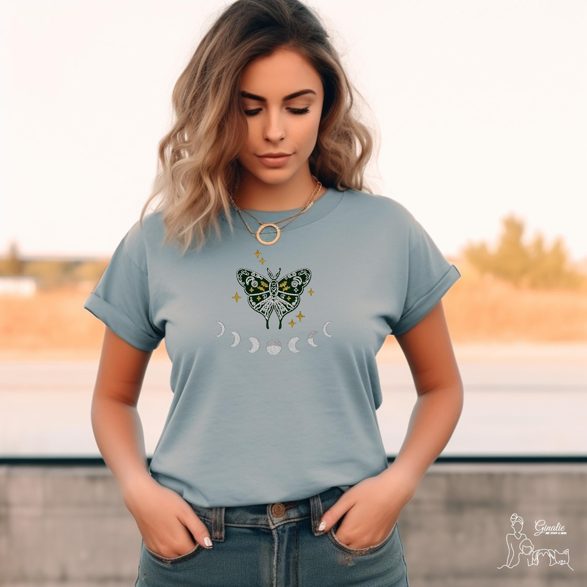 Boho Schmetterling Shirt SP01 • Mondphasen Design • Spirituelles T-Shirt, Hoodie oder Sweatshirt