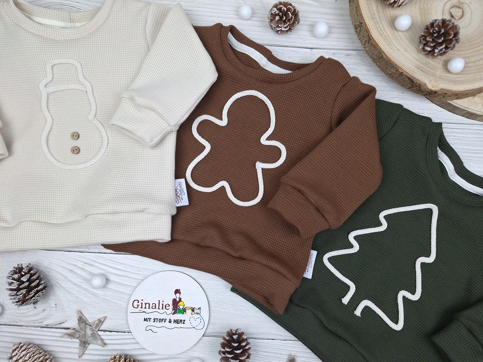 Weihnachts-Kordelpullover für Kinder • festliche Applikationen aus Kordel