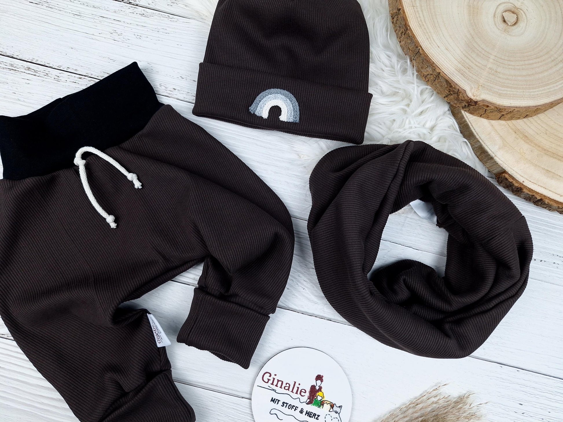 Beanie & Loop-Schal • Rainbow