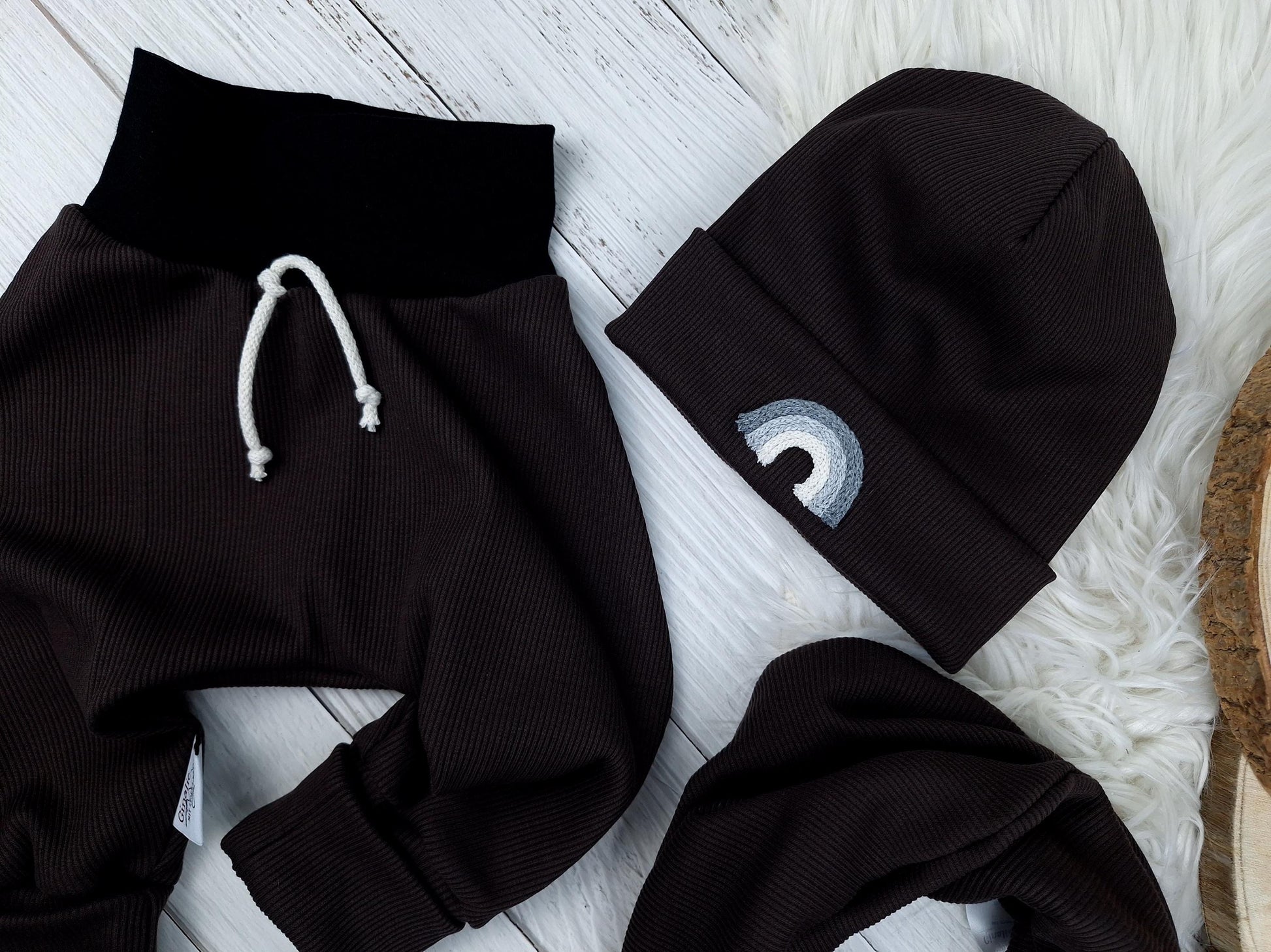 Beanie & Loop-Schal • Rainbow