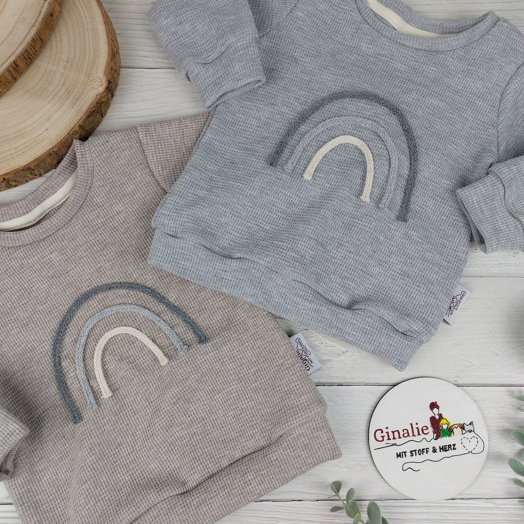 Pullover & Pumphose • Waffeljersey mit Regenbogen-Kordel