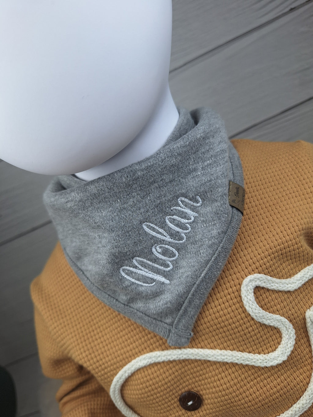Halstuch Baby mit Namen • Bio-Baumwolle
