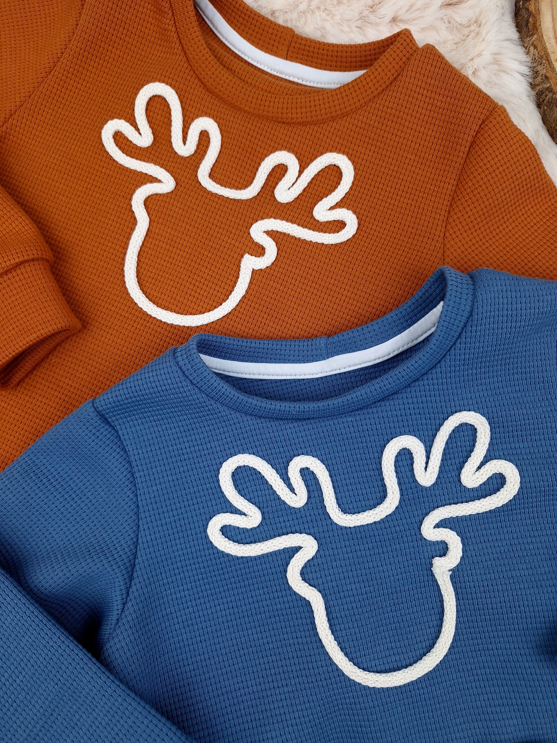 Weihnachts-Kordelpullover für Kinder • festliche Applikationen aus Kordel